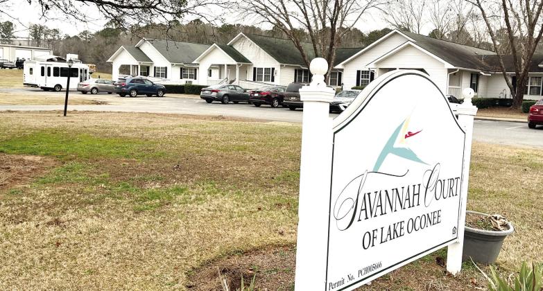 Savannah Court of Lake Oconee is a senior care home on Willow Run Road in Greensboro. It has attracted the attention of state regulators, who sent the facility a notice of intent to revoke its permit. MARK ENGEL/File photo