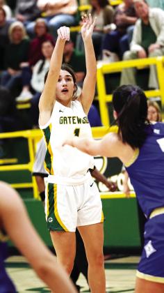 Lauren Paxson (1) and teammate Avery Hill will help lead the Lady Gators as seniors this season. IAN TOCHER/Staff