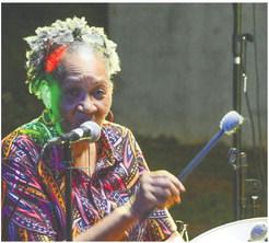 With musicians as varied as their sounds, Dean Brown and Dubshak shared an upbeat but laidback sound with a small but enthusiastic crowd in Eatonton.
