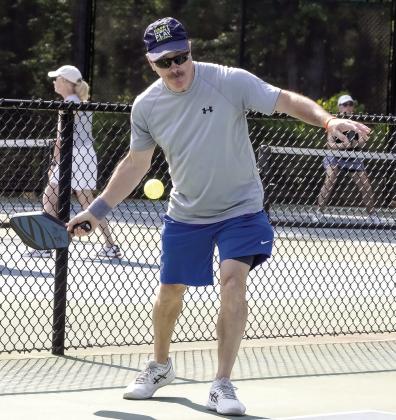 Silver medalist and one of the top advanced players Billy Adams in action. (LEIGH LOFGREN/Staff)