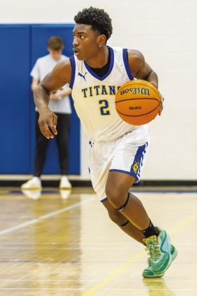LOA boys senior Corrion Jernigan was an All-Region second team selection. SKYLA MORRIS/Staff