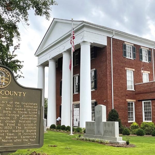 A committee will evaluate space in the 175-year-old Greene County Courthouse to determine the best plan to relieve crowding. (MARK ENGEL/Staff)