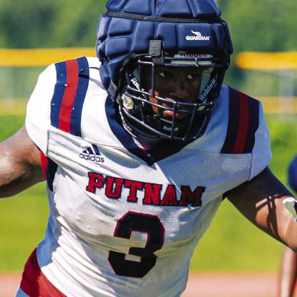 Putnam County defensive end Elijah Dunn (3) rushes the passer during the team’s padded camp in Eatonton on July 16. JCVISUALS/Contributed