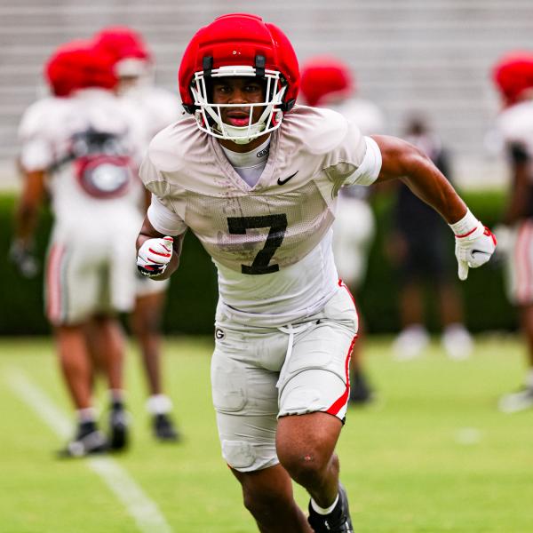 Clemson safety transfer Khalil Barnes closes in on the play, ready to make a stop. TONY WALSH/UGA Athletics