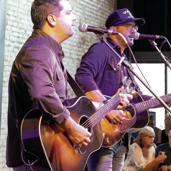 Eric Dodd and Matt VanZant entertained the crowd on Friday night. (LEIGH LOFGREN/Staff)