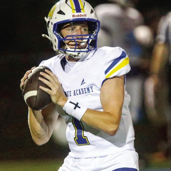 LOA junior quarterback Jake McDonald completed 8 of 10 passes for 92 yards LANCE McCURLEY/Staff