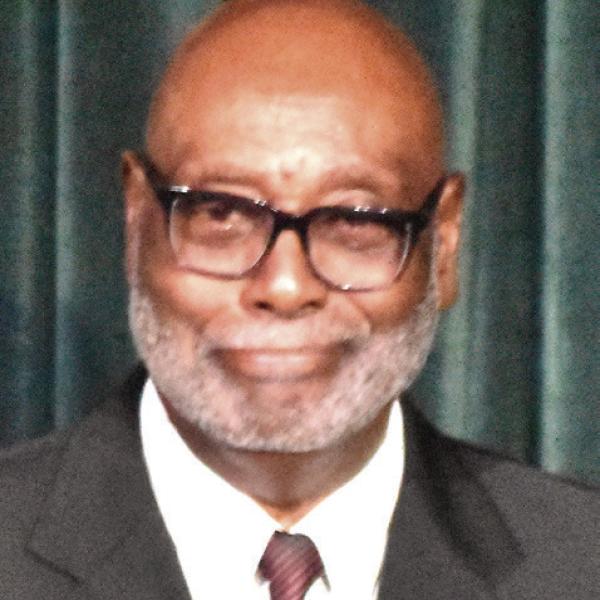 Mayor Fred Perriman