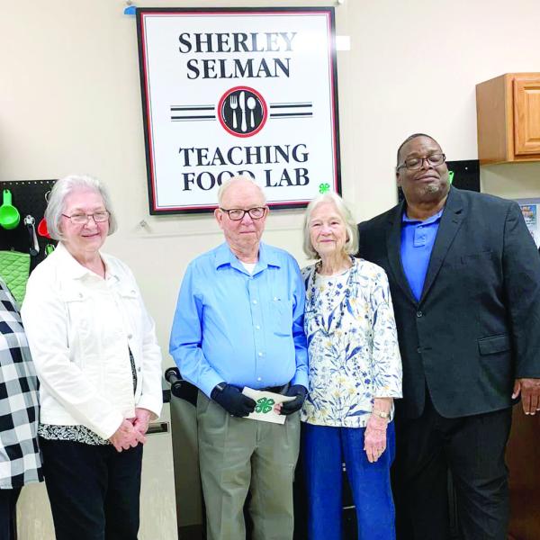 L-R:  4-H Educator Paula Moore, Agent Barbara Torbert, Charles Selman, Sherley Selman, Agent Monte Stephens and Agent Pamela Sapp. (CONTRIBUTED)