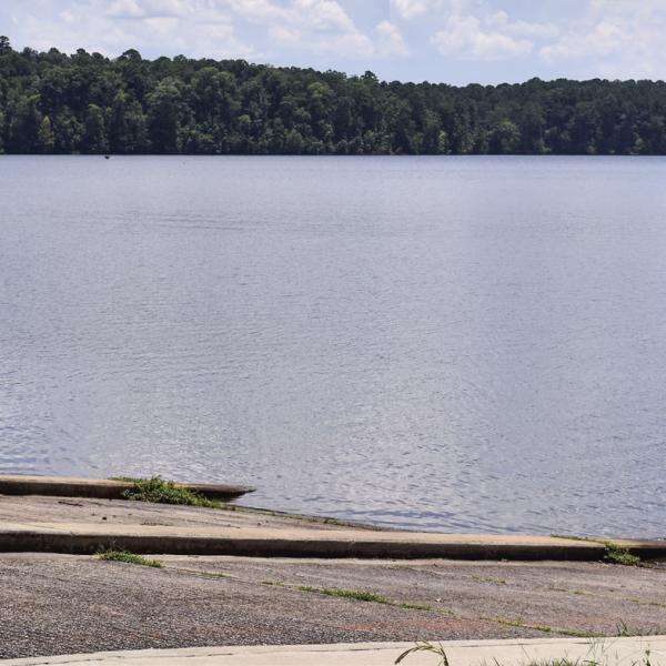 A Marietta man’s body was found a quarter of mile from the Redlands boat ramp not far from shore. T. MICHAEL STONE/Staff