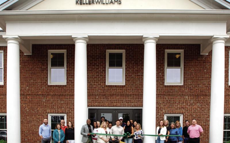 Chamber celebrates new office opening for Keller Williams