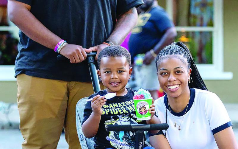Moonlight on Main brings community together