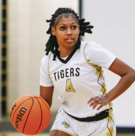 Greene County guard Akerria Griggs (4) scored 10 points in Tuesday’s close win over Wilkinson County. LANCE McCURLEY/Staff