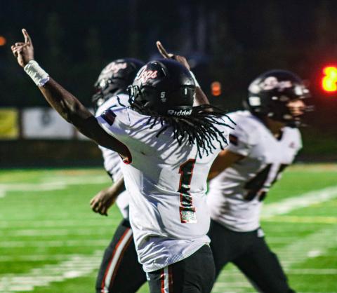 Jay Dorsey (1) celebrates after his second touchdown of the night. LANCE MCCURLEY/Staff