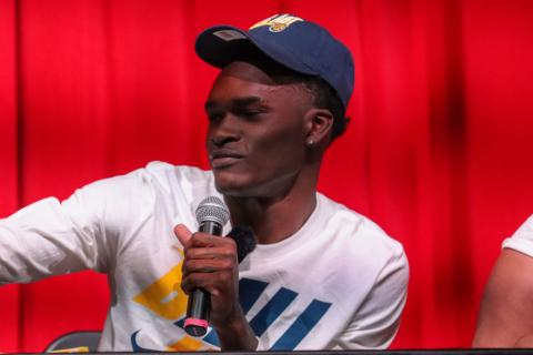 Qua Brown thanks those that attended his signing ceremony for supporting him throughout his basketball career. LANCE MCCURLEY/Staff