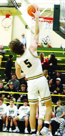 Gatewood senior power forward Blake Callaway goes for a layup. TOCHER/Staff