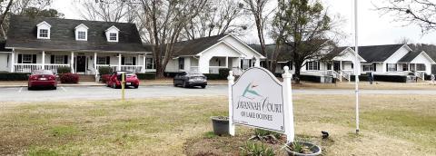 A judge is expected to imminently decide if Savannah Court of Lake Oconee in Greensboro will be closed because of numerous violations of state guidelines for senior care facilities. MARK ENGEL/Staff
