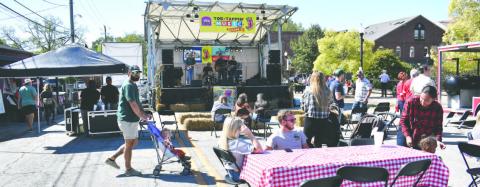 Locals were finally able to gather outside and enjoy the beautiful fall weather while listening to the sounds Ronnie Pittman and his band.