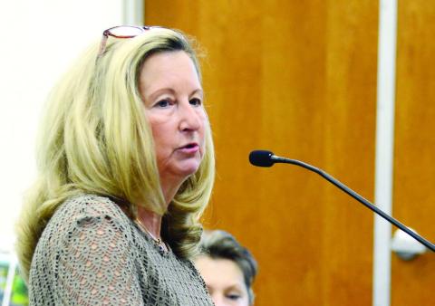 Putnam County resident Lesa Adams made an impassioned plea to the county commission for increased funding to Putnam General Hospital. (IAN TOCHER/Staff)