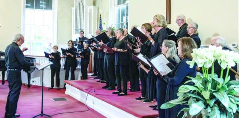 The chorus sings. LEIGH LOFGREN/Staff