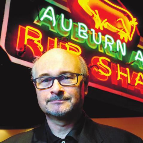 Jim Auchmutey