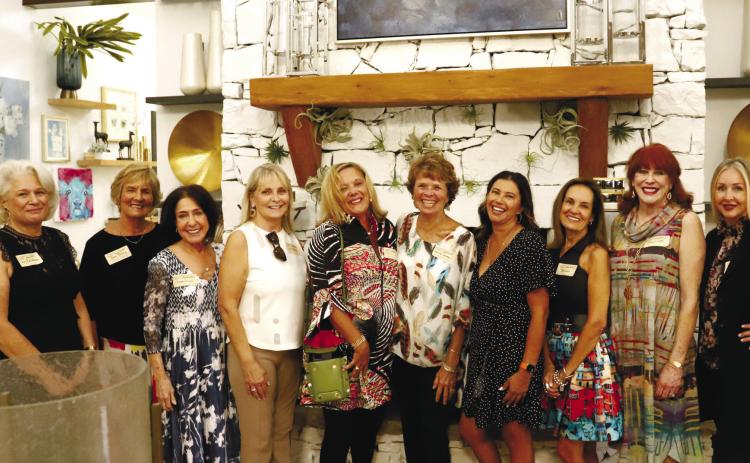 More than 300 people were on hand to enjoy an “Evening with Art” fund-raiser. CONTRIBUTED
